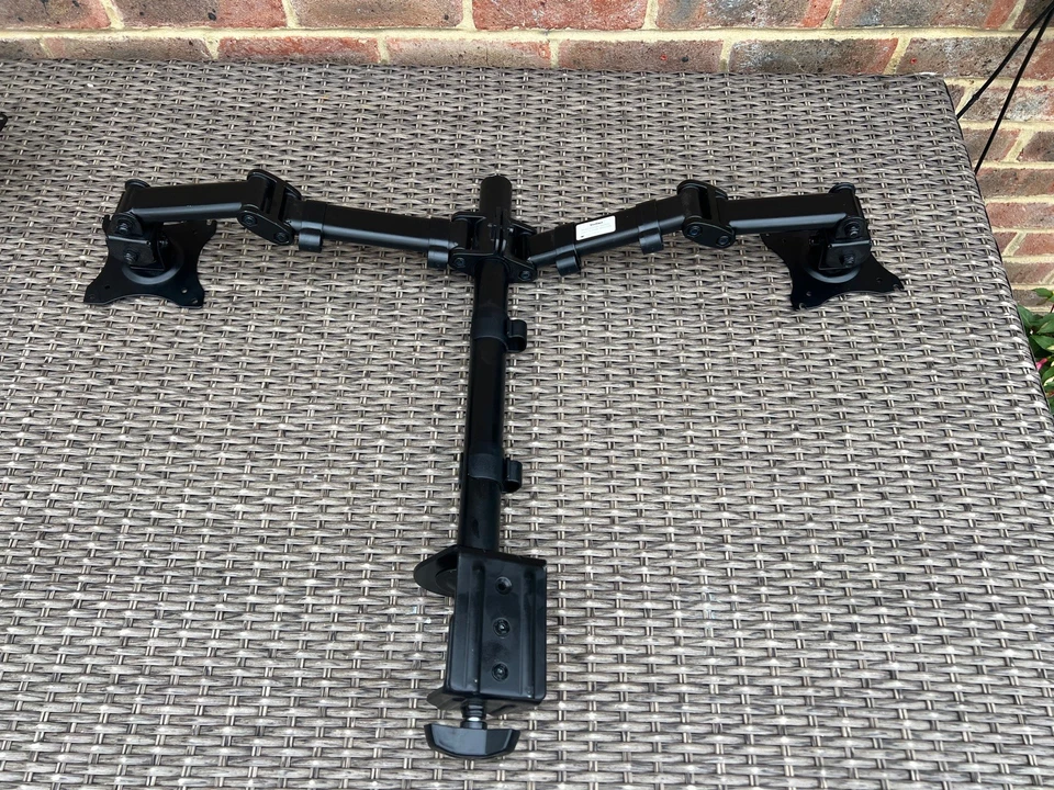 VonHaus Dual Monitor Mount Stand with Desk Clamp Tilt Rotation Swivel - Image 2 of 4