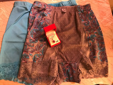 Rhonda Shear Set 2 Mesh Dot Pin-Up Retro High Waist Panties M NEW with Necklace