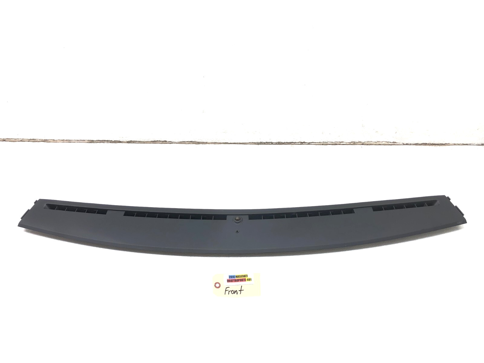 2014-2019 MASERATI QUATTROPORTE AWD DASH WINDSHIELD DEFROSTER PLATE VENT OEM