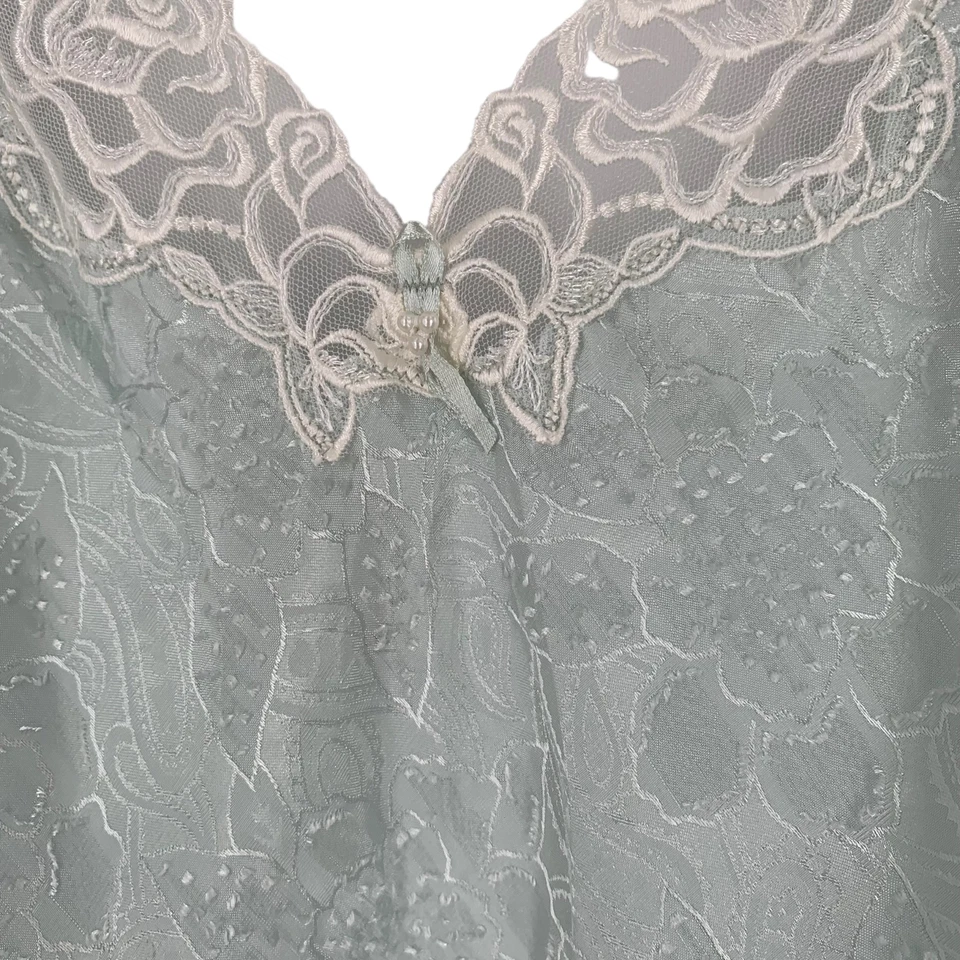 复古 WACOAL 浅蓝色花卉提花缎面化学尺寸 S Nightie — 第 2/4 张图片