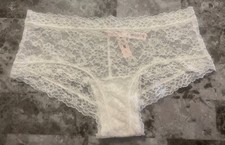 NWT VICTORIA'S SECRET LARGE COCONUT WHITE FLORAL LACE CHEEKY PANTIES