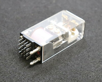 SIEMENS Kleinpolrelais T.rls 67u  T.Bv.3702/46 P1-Kappe 8R12 Spule 3000/46
