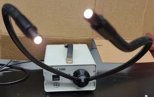 Volpi V-Lux 1000 Fiber Optic Cold Light Source Illuminator *Used,  Tested good*