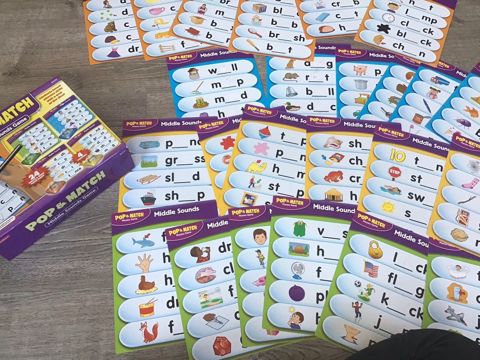 Lakeshore Learning developing games HH747 Pop & Match Middle Sounds Game Box C - Image 3 of 4
