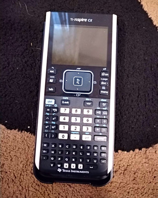 Texas Instruments TI-Nspire CX Grafikrechner mit Schutztasche