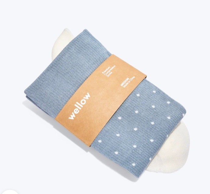 NEW Wellow Powder Blue Dot Compression Socks XL Unisex 1 Pair