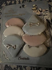 DISNEY PRINCESS  Cinderella  6 Velvet Makeup Puff Set