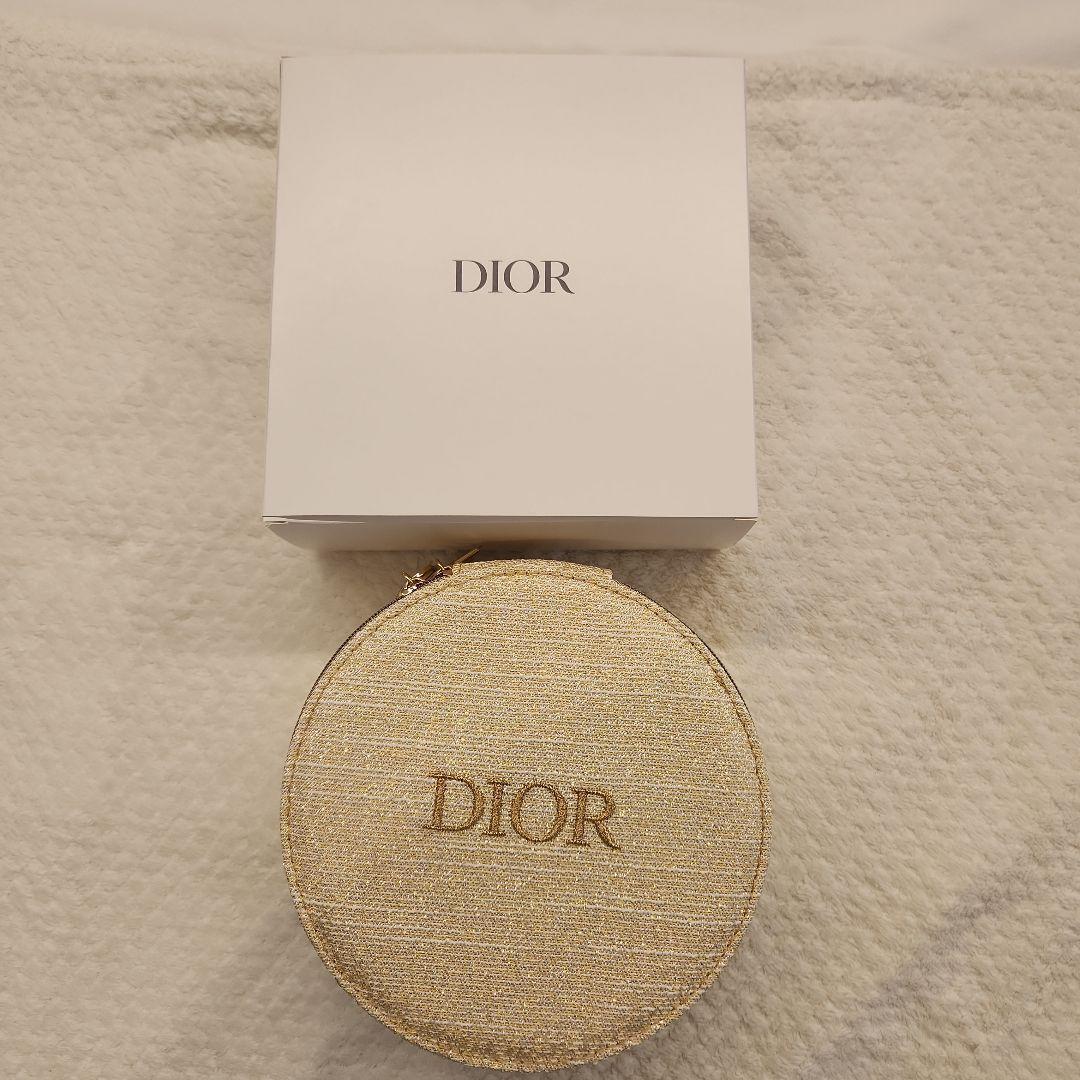 Set of 2 Dior Holiday 2024 Novelty Gold Glitter Vanity Pouch Set of 2 Dior Holiday 2024 Novelty Gold Glitter Vanity Pouch