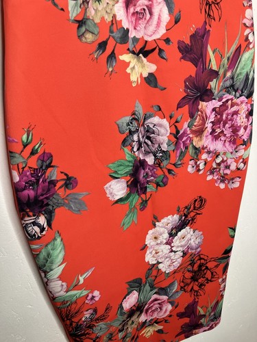 Vestido recto coral floral hasta la rodilla talla 6 de Asos - Imagen 4 de 10