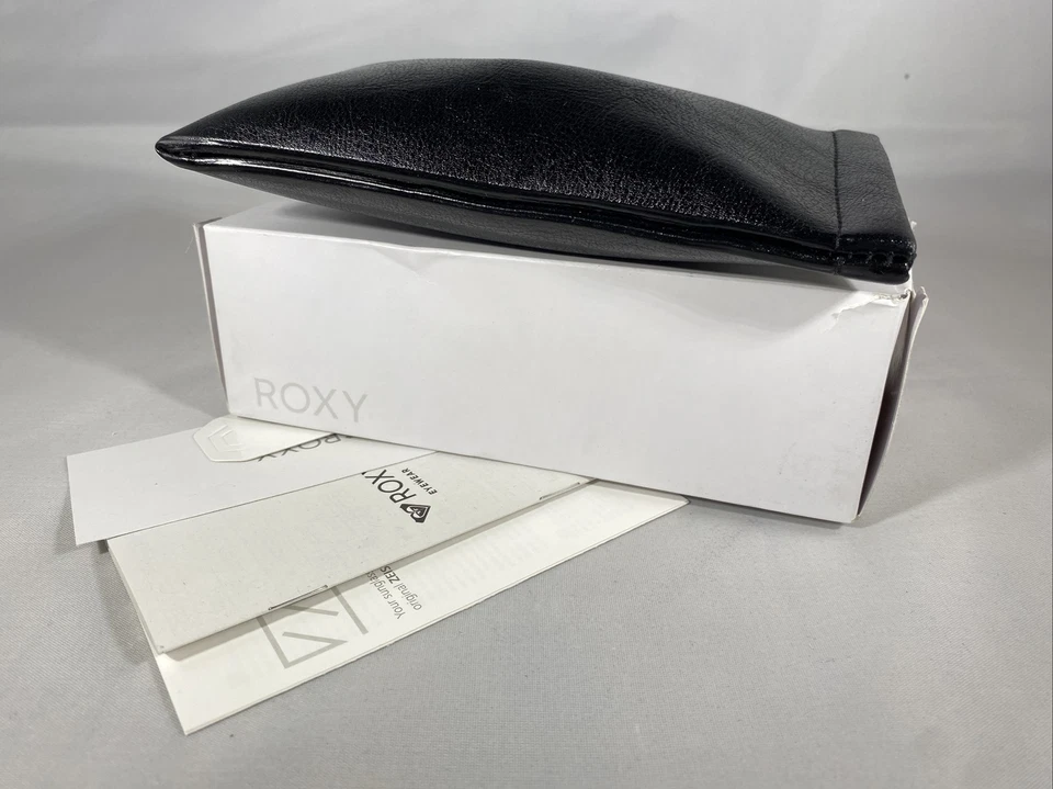 NUEVO CON ETIQUETAS Gafas de sol para mujer ROXY 'Dome' ERJEY03080 XKKS - Negro brillante/gris - LENTE ZEISS Foto 3 de 4