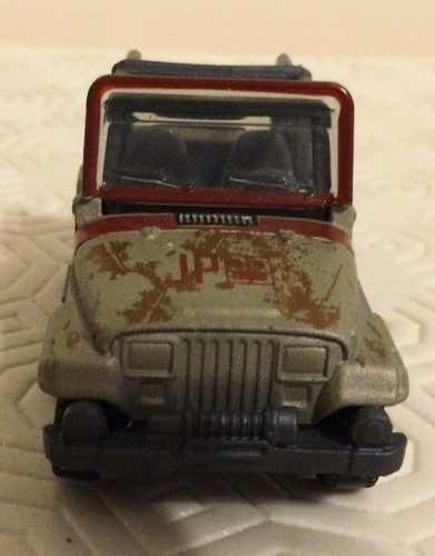 RARE COLOUR JURASSIC WORLD FMW93 MATCHBOX `93 JEEP WRANGLER /2017 - Picture 2 of 6