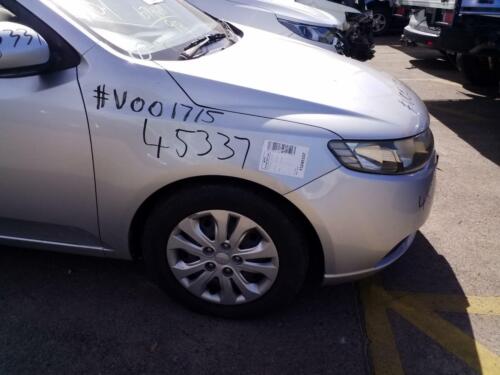 KIA CERATO 2009 VEHICLE WRECKING PARTS ## V001715 ## - Picture 2 of 12