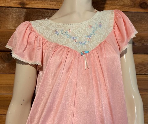 VINTAGE VASSARETTE PEACH SIZE SMALL BABYDOLL NIGHTGOWN #14618 - Picture 4 of 9