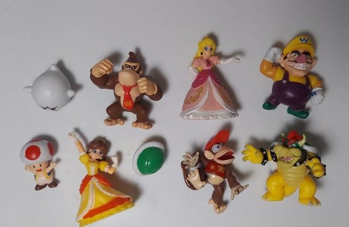 9, Nintendo Super Mario Bros Deluxe Small Figures - Picture 3 of 22