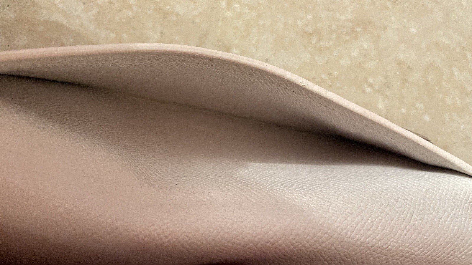 Hermes 2017 Bear Soufflet Bi Color Pink / White Leather Wallet  RARE image 2
