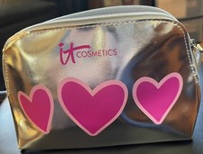IT COSMETICS Heart Makeup Cosmetic Bag Silver...