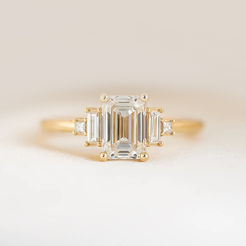 Anillo de compromiso de oro amarillo de 14k diamante de 2 quilates corte esmeralda cultivado en laboratorio IGI - Imagen 2 de 14