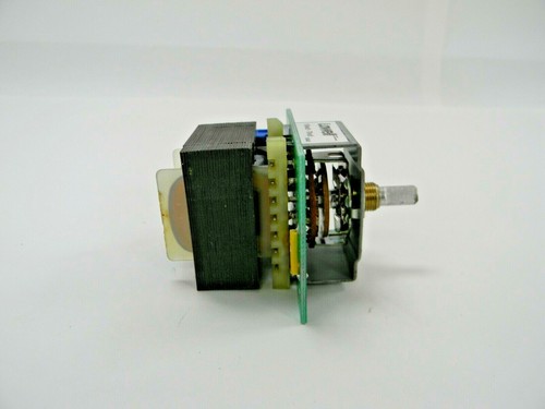 Atenuadores de control de volumen LOWELL 10015LVCRM 100 vatios montaje en rack - Imagen 3 de 7