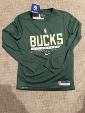 Milwaukee Bucks Nike Tshirt Longsleeve Youth Medium Small Hole Green Giannis