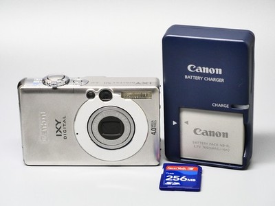 Canon IXUS 40 6.0MP Silver Compact Digital Camera Battery/Charger SD Card Tested