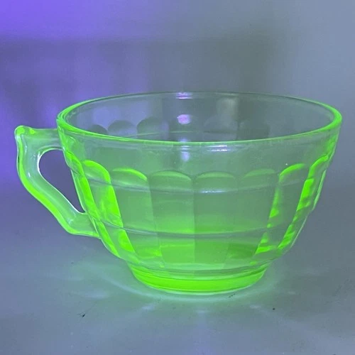 Vintage Green Uranium Glass Punch Tea Coffee Cup Depression Era Glows