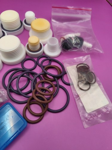 Lote de enchufe de PTFE usado y nuevo y junta tórica CG305 Chemglass etc. - Imagen 4 de 9