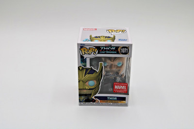 Funko Pop! Thor Love And Thunder Thor Marvel Collector Corps Exclusive #1071