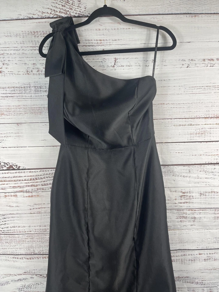 $289 Vestido Alfred Sung Talla 18 Negro Un Hombro Lazo Espalda Vestido Satinado D831 Formal Foto 3 de 4
