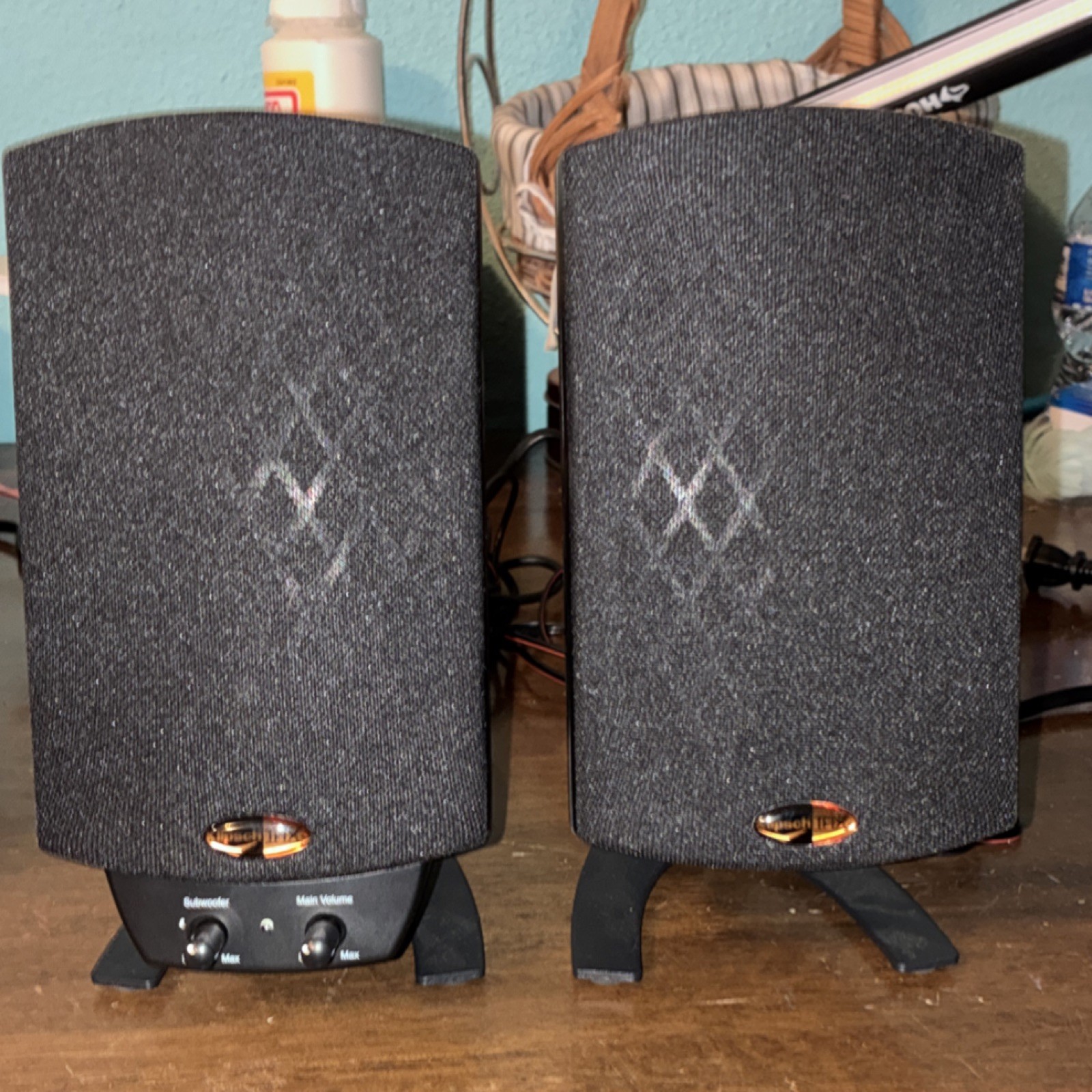 Klipsch ProMedia 2.1 THX Certified Speaker System w/Subwoofe