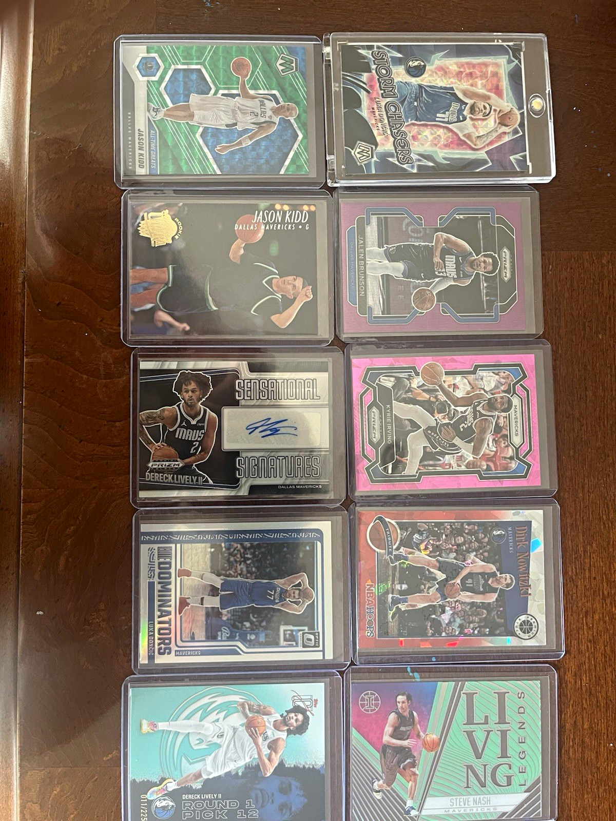 Dallas Mavericks 10 card lot!! Doncic!! Brunson!! Kidd RC!! Lively Auto!!