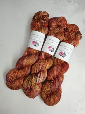 SW Merino Silk Cashmere Garn, 4-fädig, Fingergewicht, 100 g, CONKER