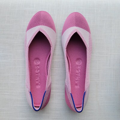New! Rothy's sz 9 Limited Edition Pink Captoe Flats Breast Cancer Aware Retired