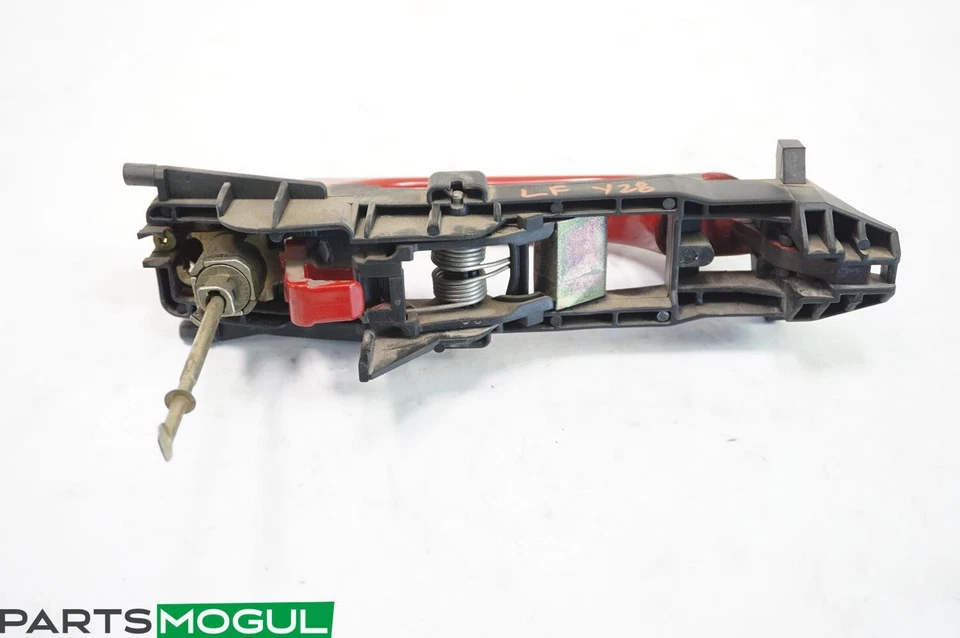 Левая ручка внешней двери со стороны водителя 05–11 Mercede R171 SLK350 SLK300 красная от оригинального производителя - Изображение 2 из 4