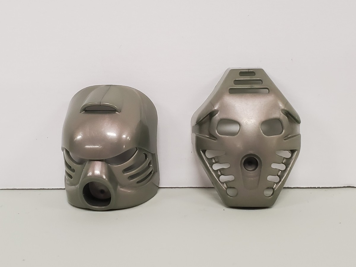 LEGO BIONICLE Silver PAKARI Mask 32566 & KANOHI Mask Hau 32505