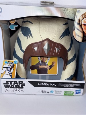 Star Wars~Ahsoka Tano Electric Mask Phrases & Sound  Effects Phrases Toy NEW