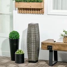 Outsunny Floor Lamp w/ Auto On/Off Solar Powered LED Garden Lantern, Gray