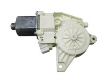 Motor Fensterheber rechts vorn für MERCEDES B-KLASSE (W246) B 200 A2469065200 Motor Fensterheber rechts vorn für MERCEDES B-KLASSE (W246) B 200 A2469065200