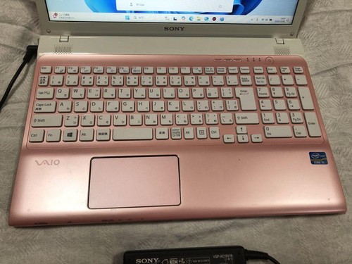 VAIO SVE151B11N Corei5-3210M 8 Go 930 Go 2012 série E Windows 11 rose maison r# - Photo 2/5