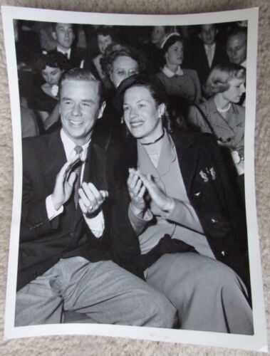 Vintage 1952 Marshall Thompson 7 X 9 Original Press Photo by Nat Dallinger - Picture 1 of 1
