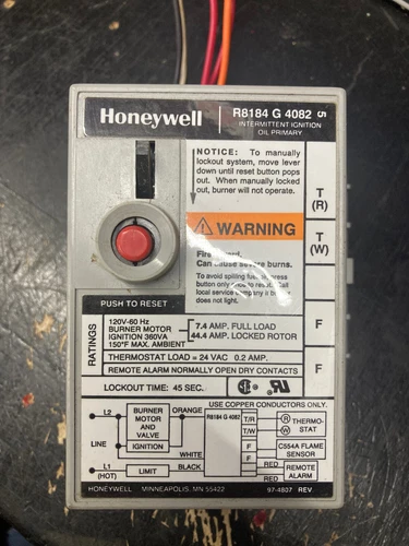 HONEYWELL R8184G 4082 Oil Burner Control - Burner Lockout Alarm Dry Contacts Y6