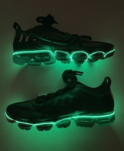 vapormax travis scott