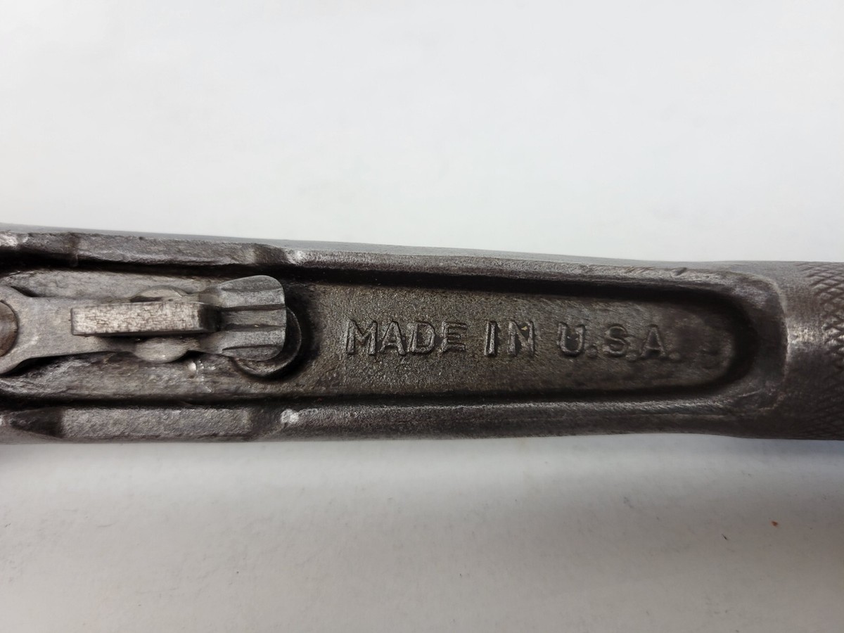 s-l1200.jpg s-l1200.jpg