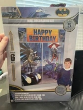 Batman Scene Setter 5 Piece Wall Decorating Kit Party Supplies New!!!!