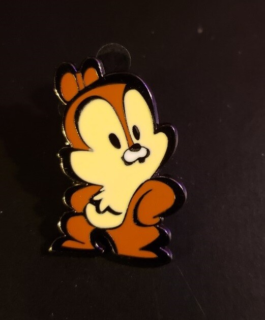 Disney Collectible Pin - Cute Stylized Characters Mystery Pin Pack  Chip #119540