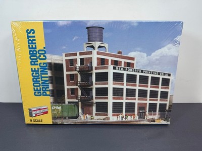 Walthers Cornerstone Series GEORGE ROBERTS PRINTING N Scale Train Kit 933-3231