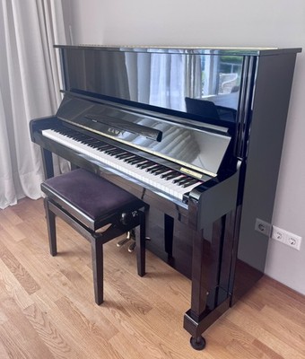 Kawai Klavier BL-31   125 cm   schwarz poliert   sehr guter Zustand   inkl. Bank