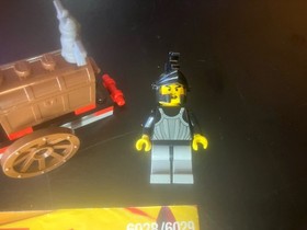 Lego 6028 Treasure Guard Cart Complete Set Instructions Castle Fright Knight Bat
