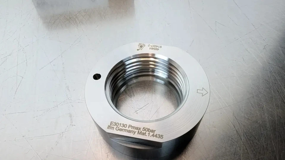 IFM Efector E30130 Welding Adapter for Process Sensors D50/G1 LEAK PORT - Image 2 of 4