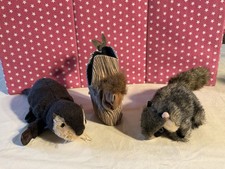 FOLKMANIS  UNBRANDED FINGER PUPPETS: RACCOON, OTTER, SQUIRREL IN LOG