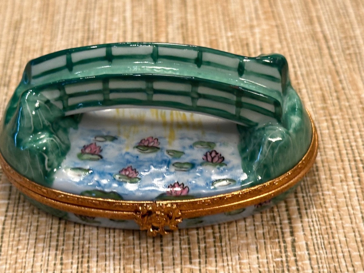 Peint Main Limoges France Trinket Box Monet Bridge Water Lilies | eBay